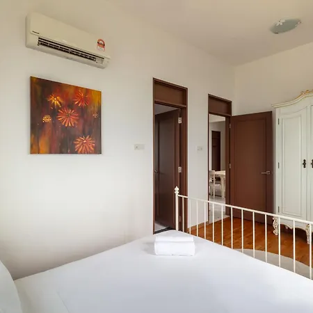 Panoramic Seaview Holiday Home - Batu Ferringhi Exterior photo