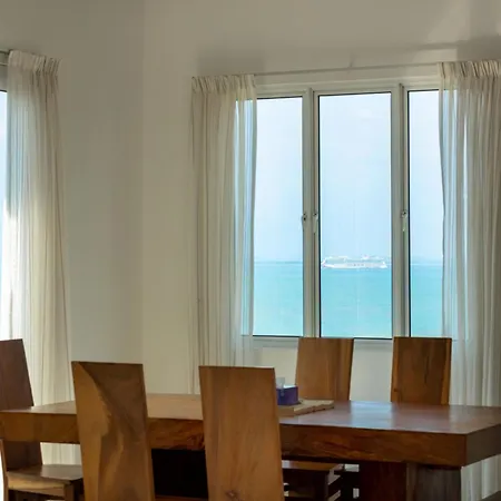 Panoramic Seaview Holiday Home - Batu Ferringhi Exterior photo