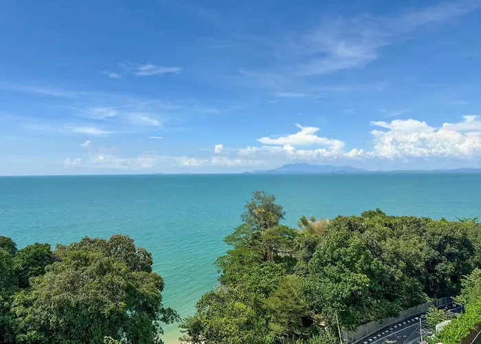 Panoramic Seaview Holiday Home - Batu Ferringhi